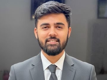🛑 सोलापूरच्या सुपुत्राचा भारतात डंका – UPSC IES परीक्षेत आठवा क्रमांक